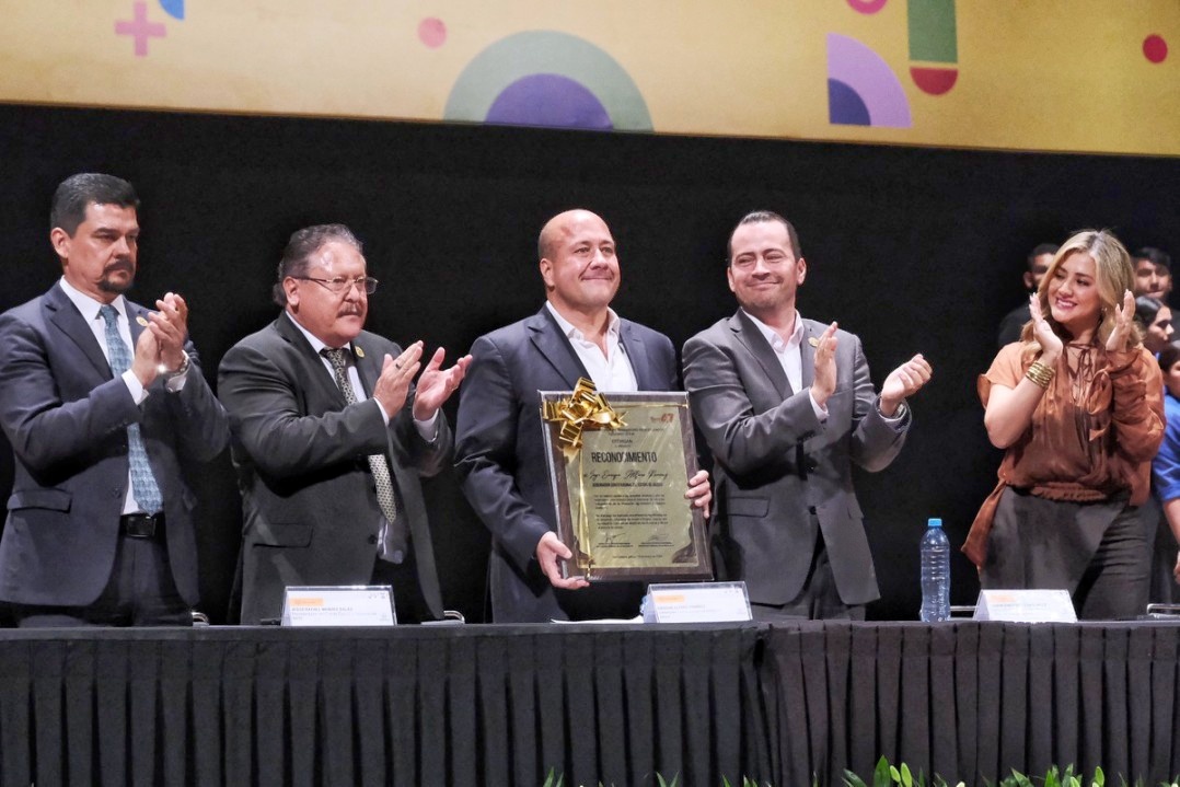 Sindicatos de Jalisco reconocen al Gobernador Alfaro por su apoyo a la educación