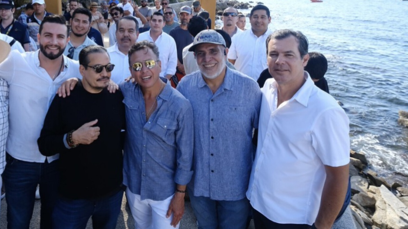 Juan Huerta acompaña a Pablo Lemus en gira de trabajo por Puerto Vallarta